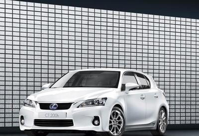 追求完美,雷克萨斯引领豪华新风尚